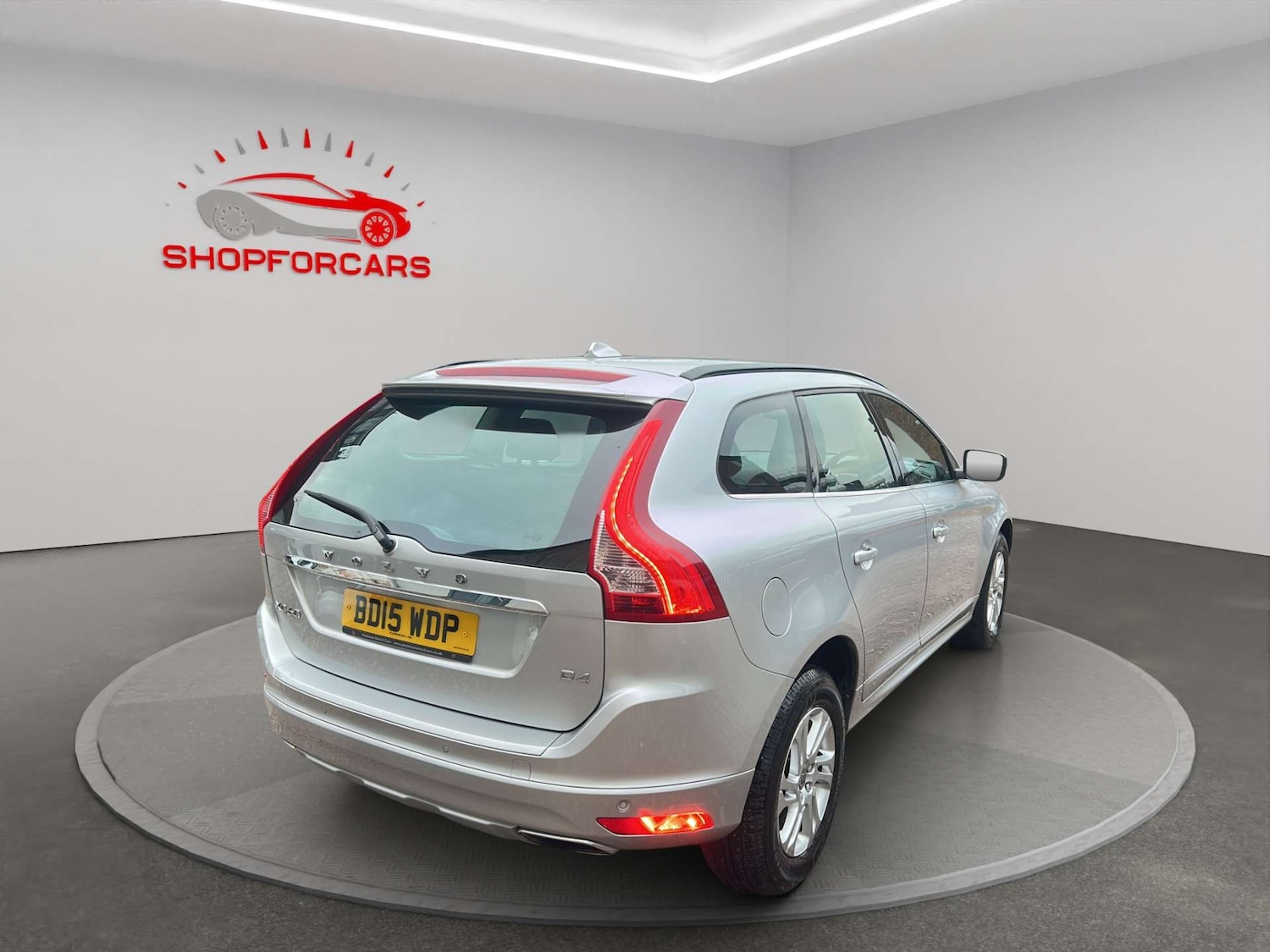 Used Volvo XC60 2015 for sale - 77080926: Photo 5