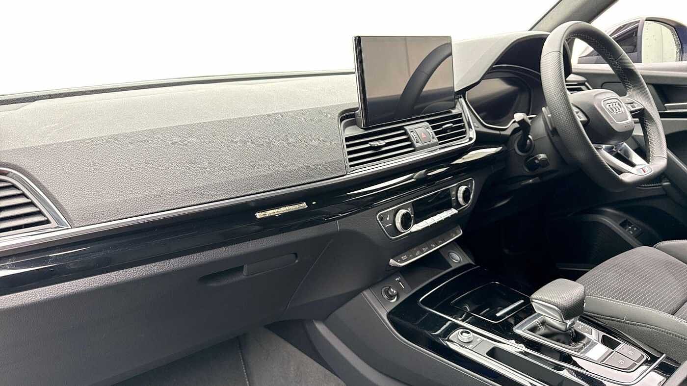 Used Audi Q5 2023 for sale - 76676173: Photo 2