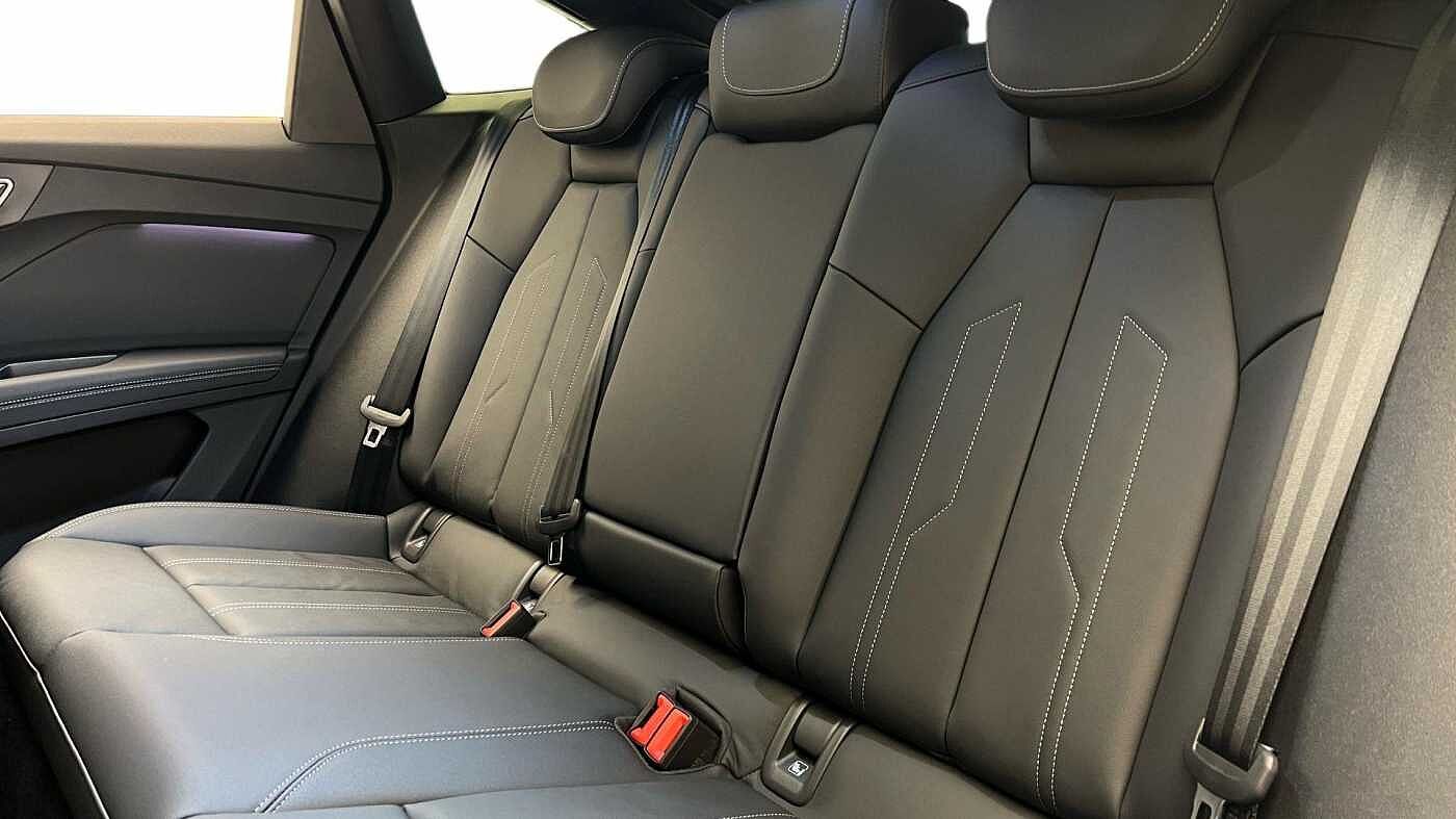 Used Audi Q4 e-tron 2025 for sale - 76679665: Photo 15