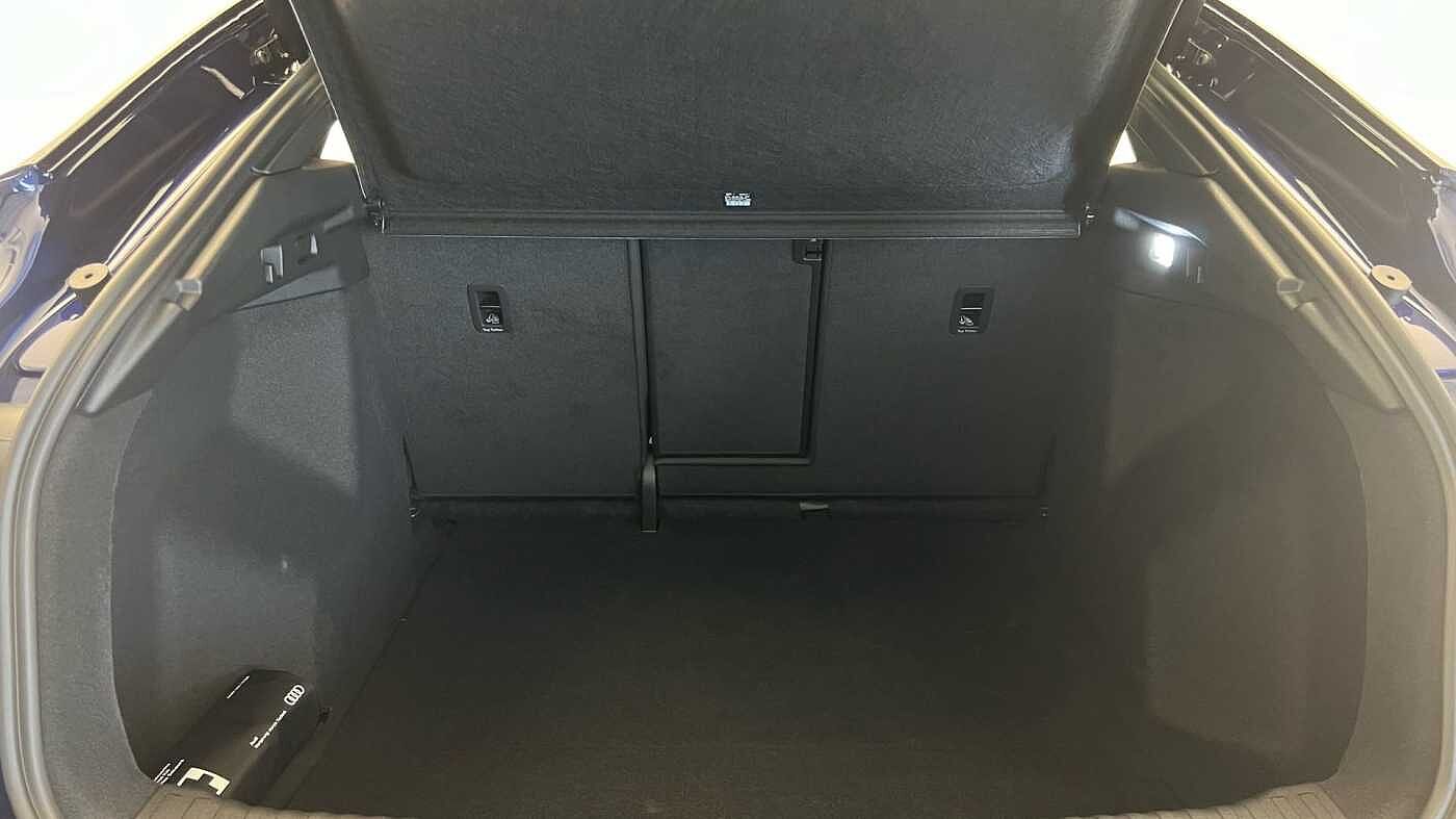 Used Audi Q4 e-tron 2025 for sale - 76679665: Photo 19