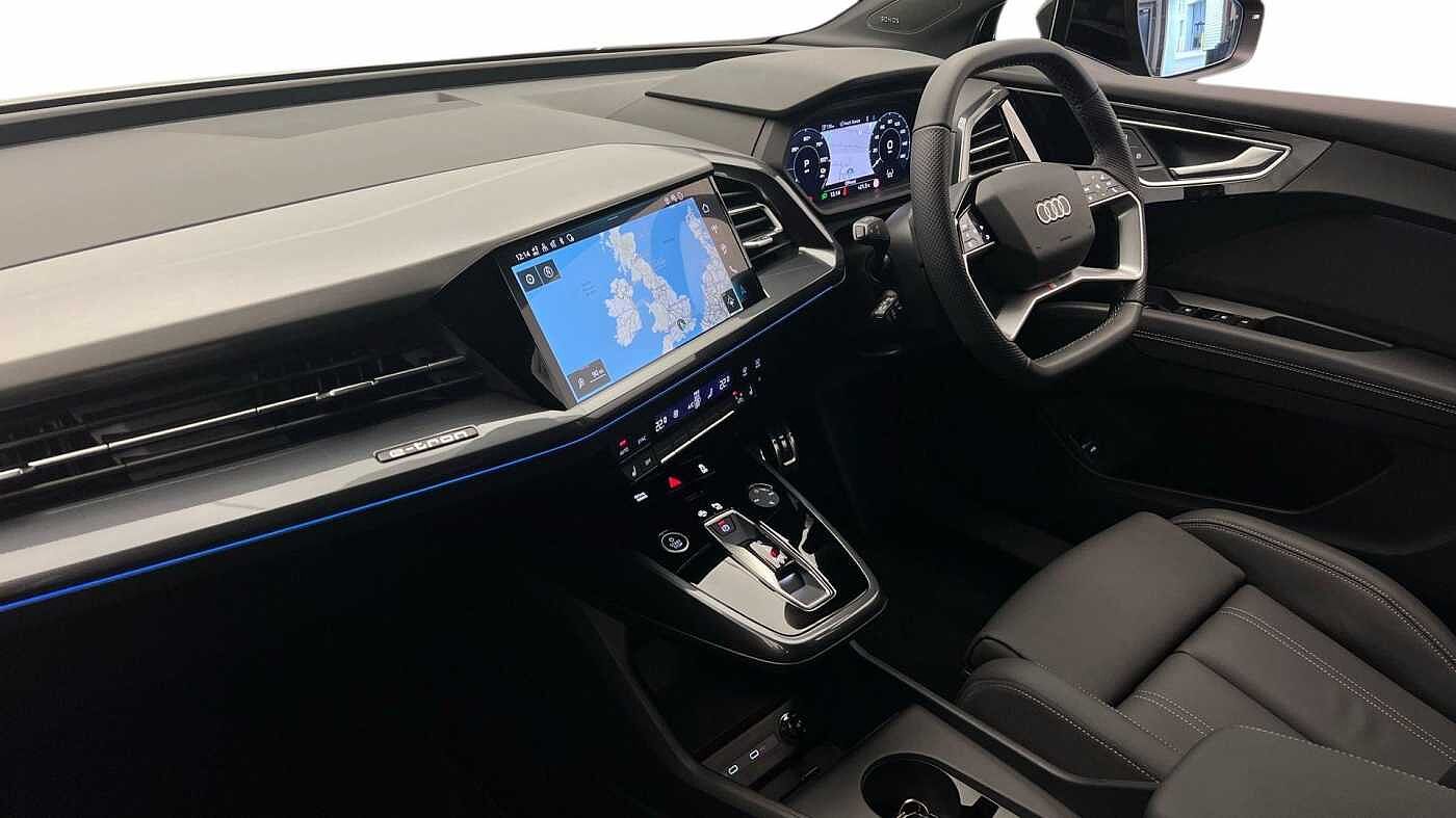 Used Audi Q4 e-tron 2025 for sale - 76679665: Photo 2