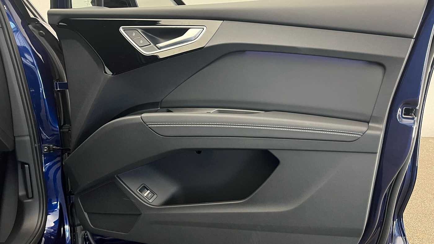 Used Audi Q4 e-tron 2025 for sale - 76679665: Photo 24