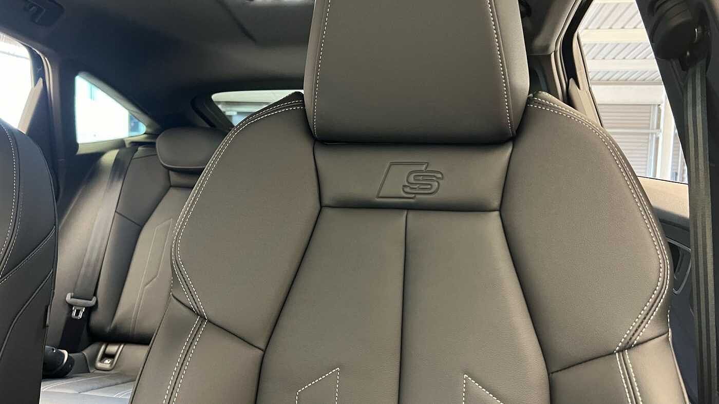 Used Audi Q4 e-tron 2025 for sale - 76679665: Photo 9