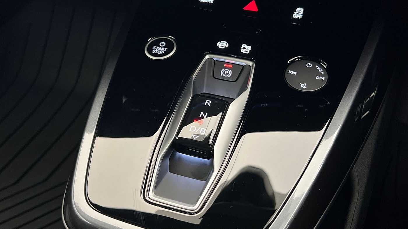 Used Audi Q4 e-tron 2025 for sale - 77032573: Photo 14