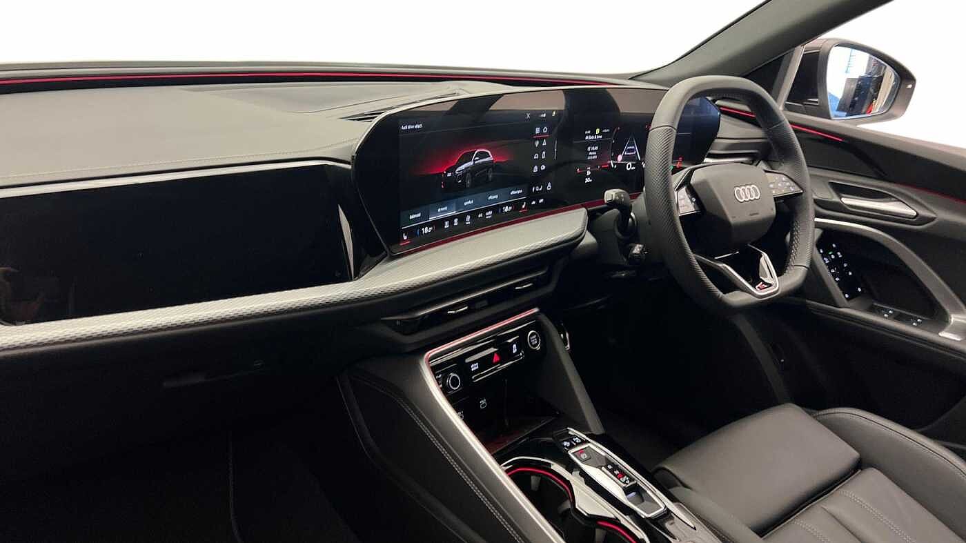 Used Audi Q5 2025 for sale - 76679623: Photo 2