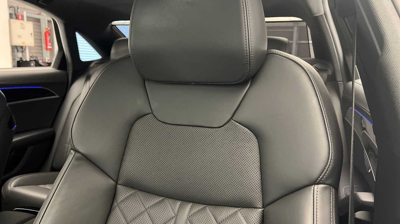 Used Audi A8 2022 for sale - 76674873: Photo 9