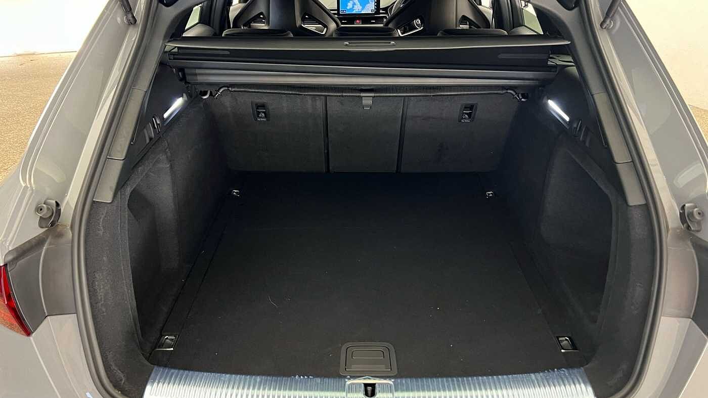 Used Audi RS4 2025 for sale - 77480098: Photo 17