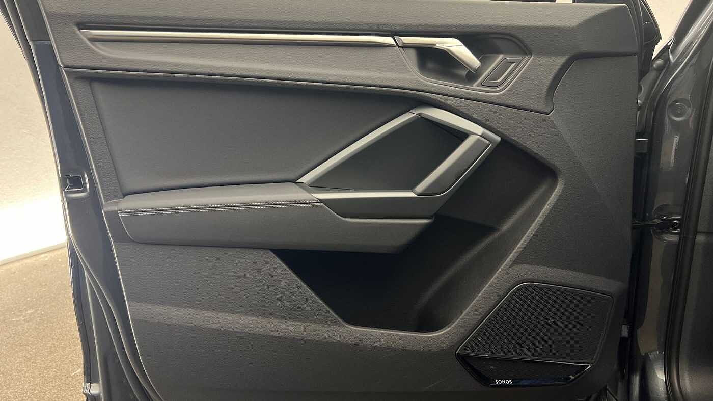 Used Audi Q3 2022 for sale - 76674898: Photo 25