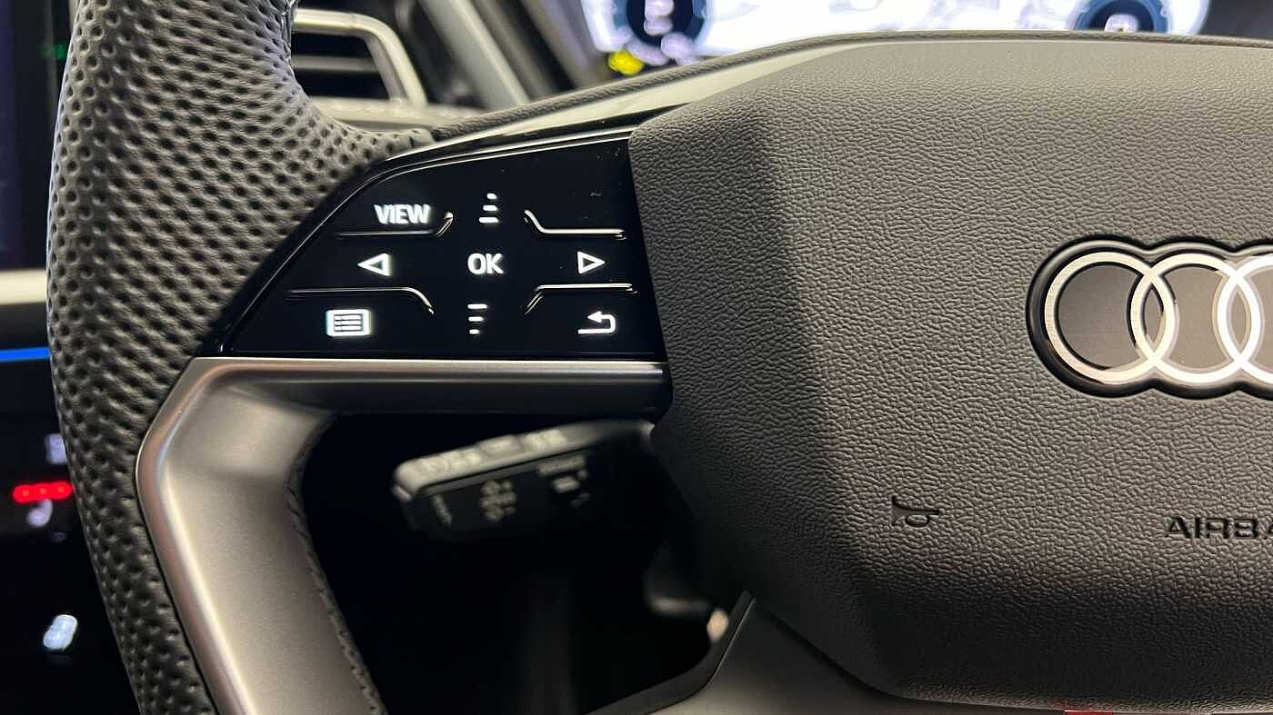 Used Audi Q4 e-tron 2025 for sale - 76678756: Photo 17