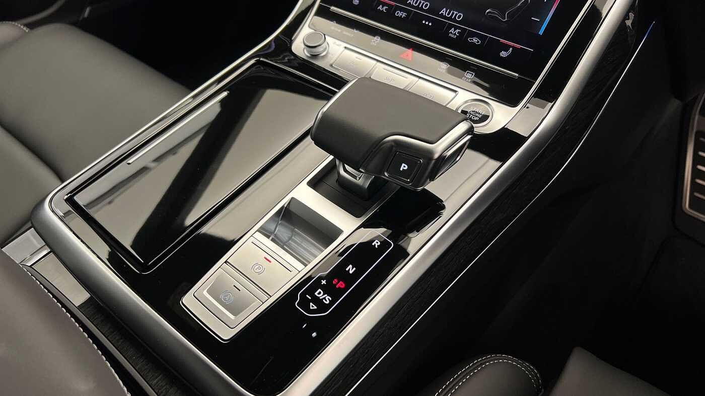 Used Audi Q8 2025 for sale - 77700597: Photo 14