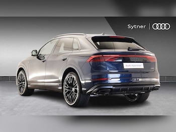 Used Audi Q8 2025 for sale - 77700597: Photo