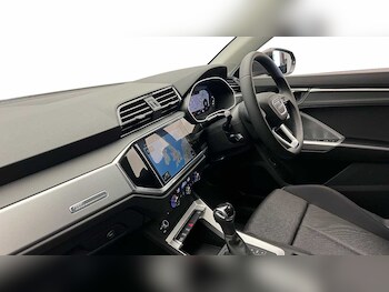 Used Audi Q3 2025 for sale - 76263471: Photo