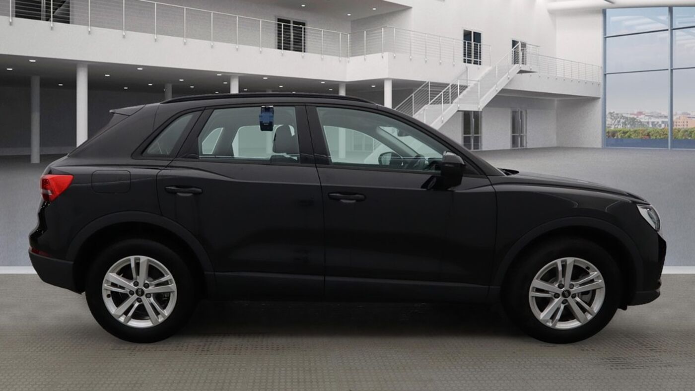 Used Audi Q3 2022 for sale - 77032564: Photo 6