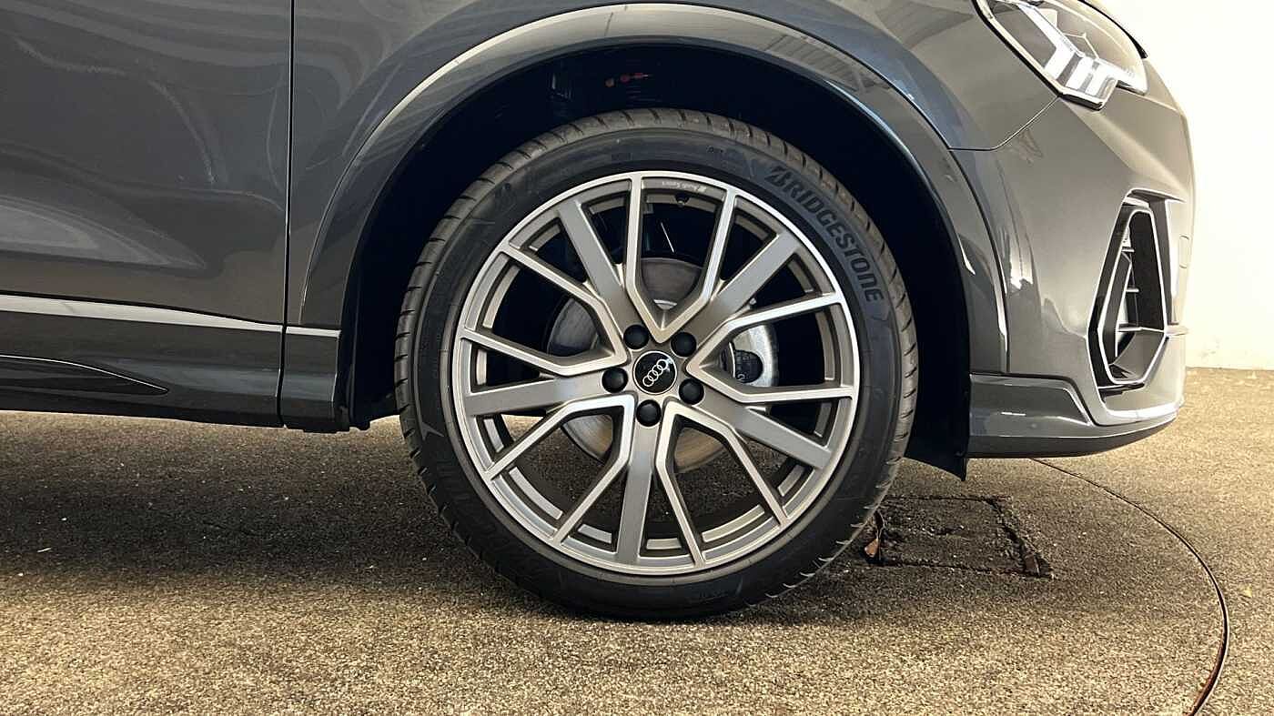 Used Audi Q3 2025 for sale - 76679646: Photo 5