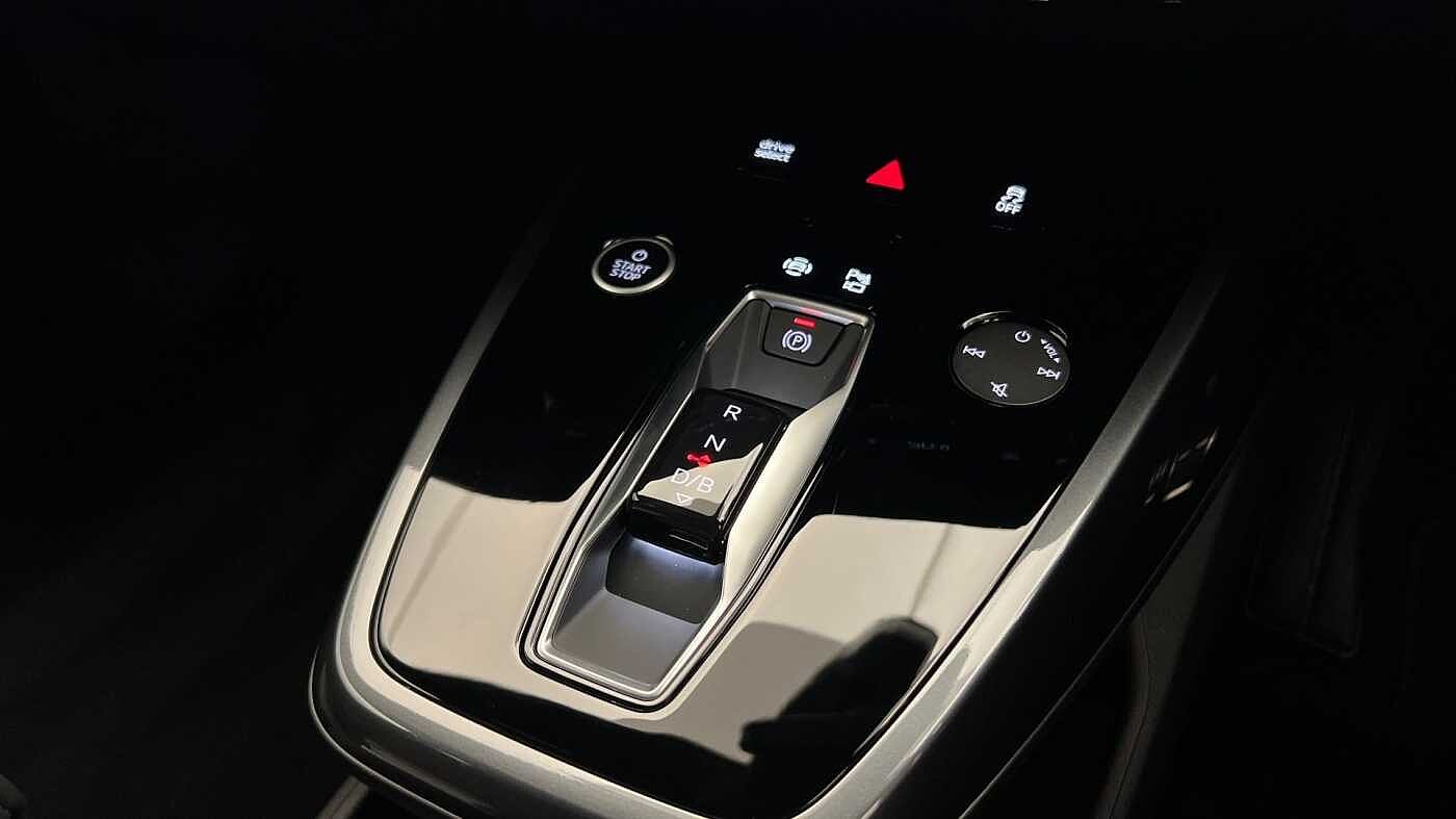 Used Audi Q4 e-tron 2025 for sale - 76678099: Photo 14