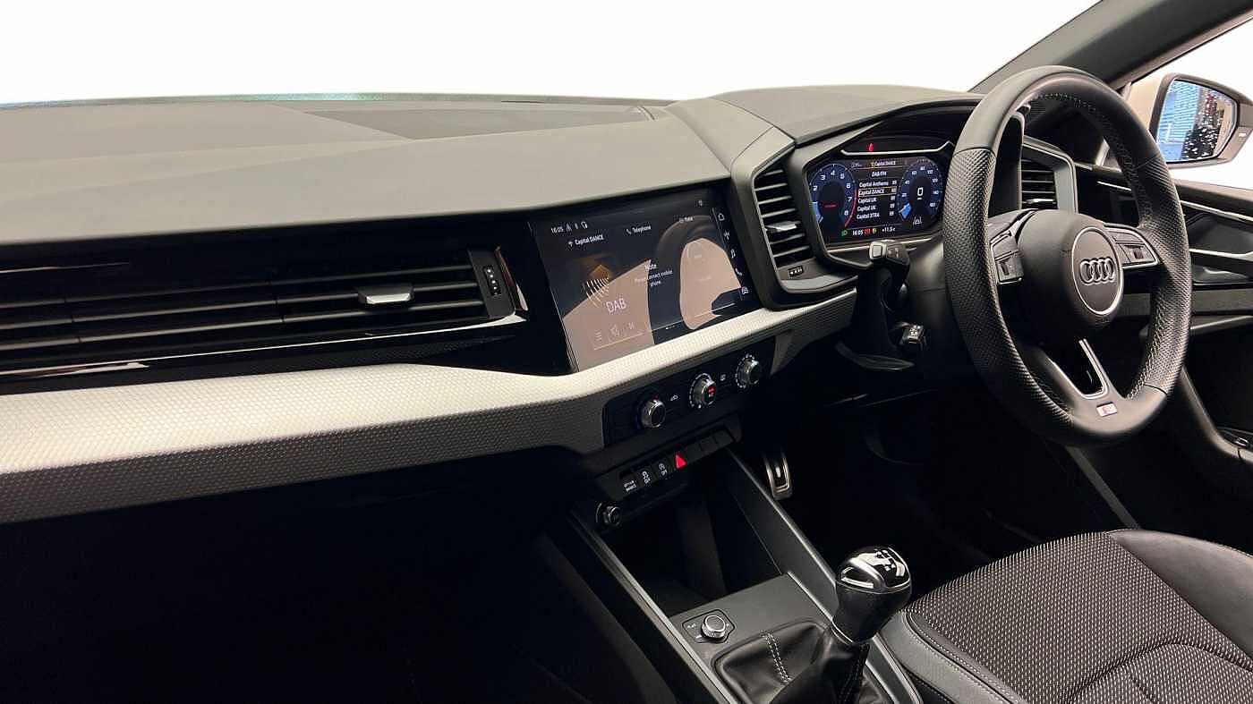 Used Audi A1 2022 for sale - 77980189: Photo 2