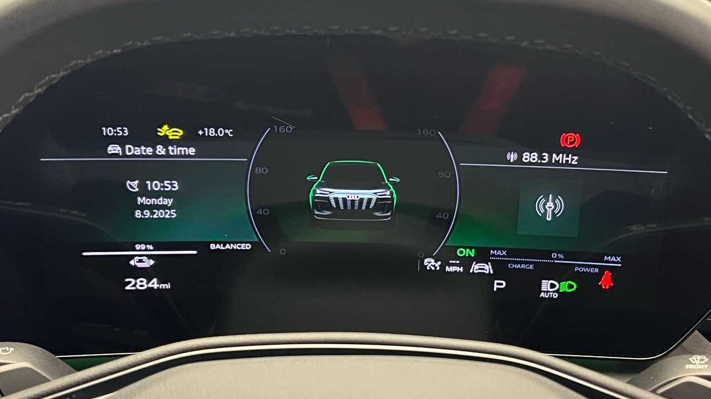 Used Audi Q6 e-tron 2024 for sale - 76677341: Photo 11