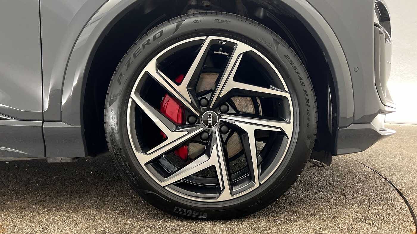 Used Audi Q6 e-tron 2024 for sale - 76677341: Photo 5