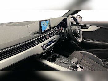 Used Audi A4 2019 for sale - 78423393: Photo