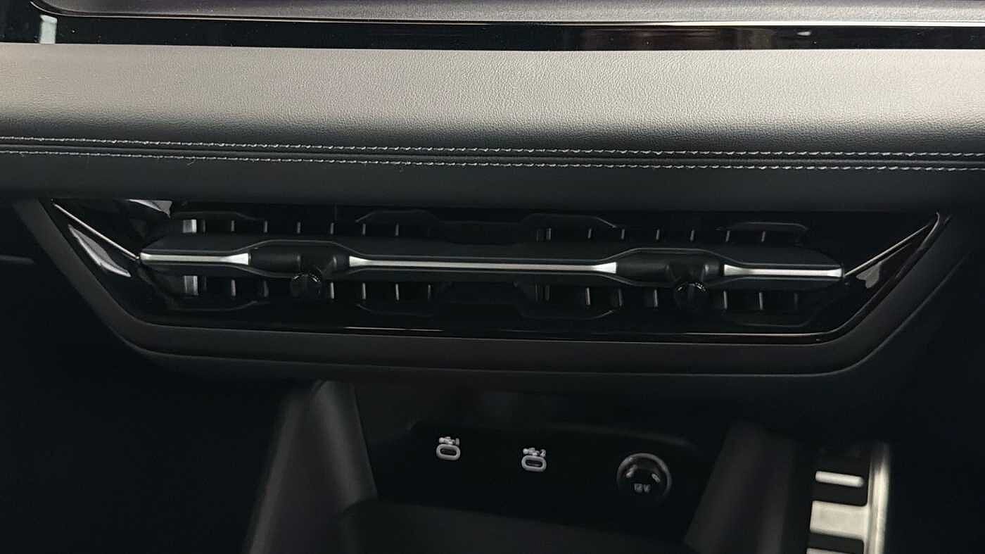 Used Audi Q6 e-tron 2024 for sale - 76877840: Photo 13