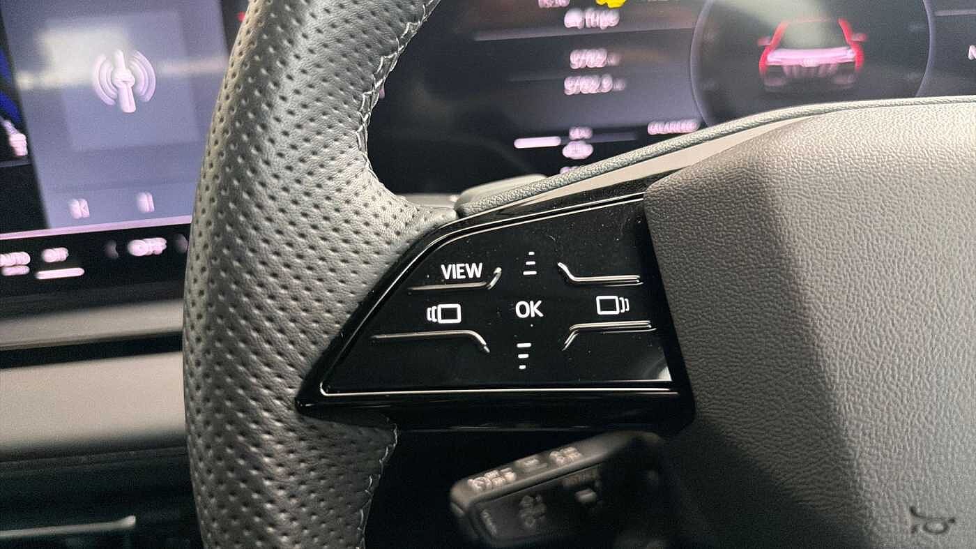 Used Audi Q6 e-tron 2024 for sale - 76877840: Photo 19