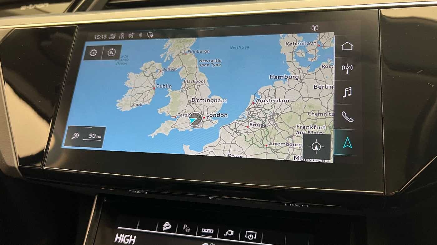Used Audi e-tron 2021 for sale - 76681079: Photo 12