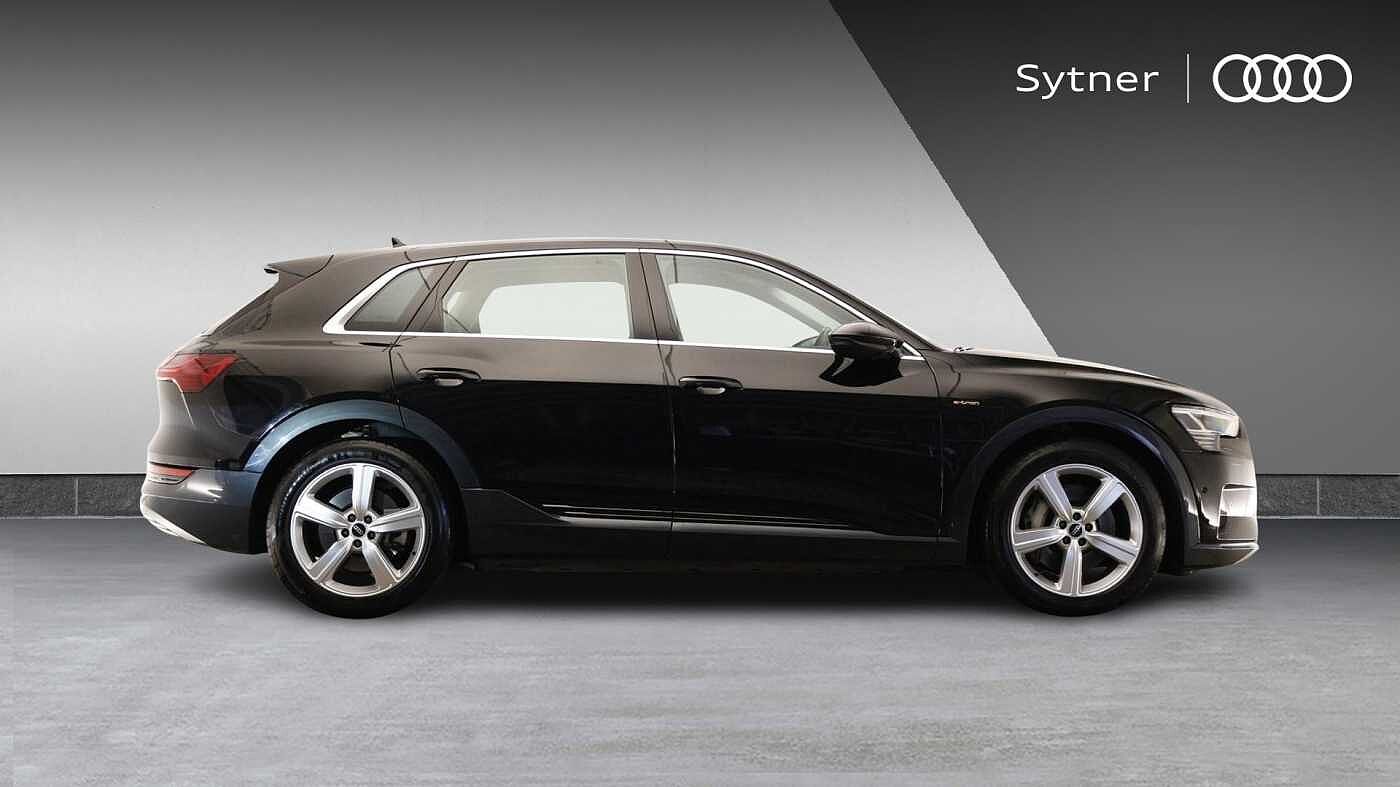 Used Audi e-tron 2021 for sale - 76681079: Photo 4