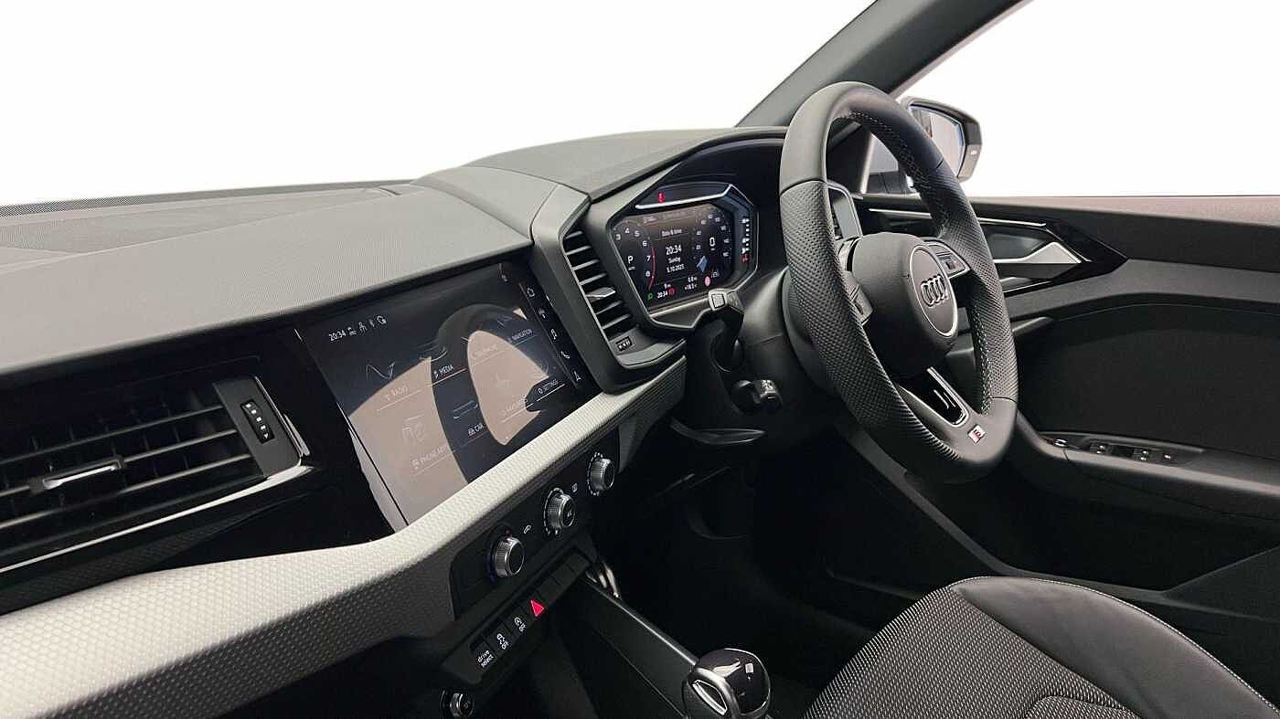 Used Audi A1 2025 for sale - 76678441: Photo 2