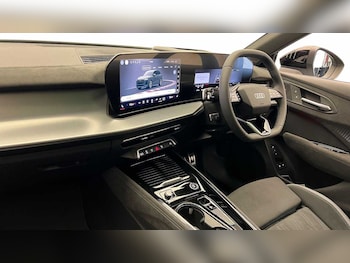 Used Audi Q3 2025 for sale - 77679401: Photo