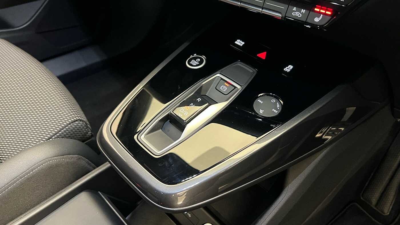 Used Audi Q4 e-tron 2021 for sale - 77194965: Photo 14