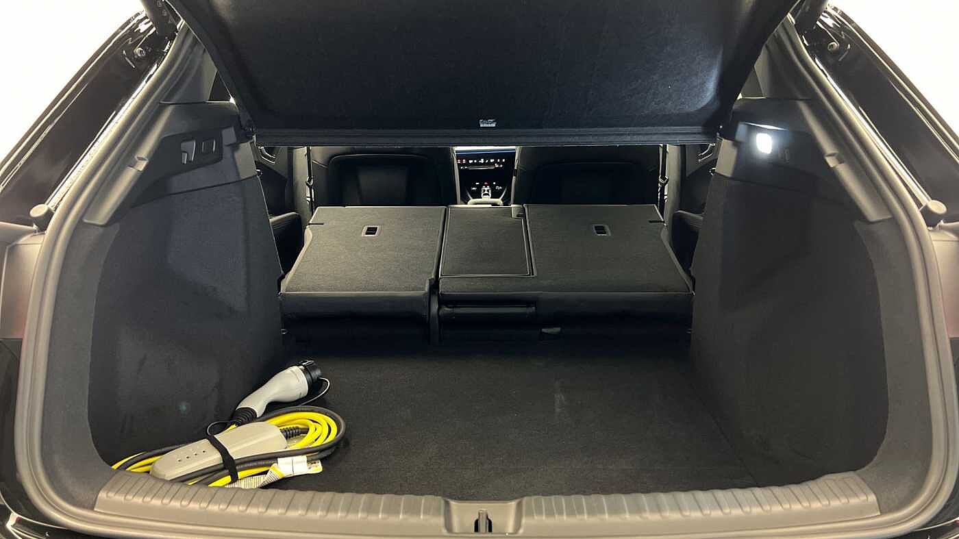 Used Audi Q4 e-tron 2025 for sale - 76678762: Photo 21