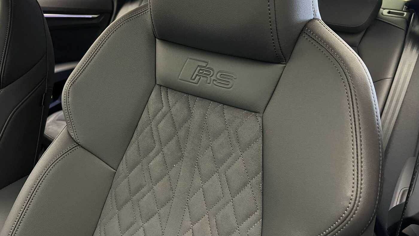 Used Audi RS3 2023 for sale - 76675437: Photo 9