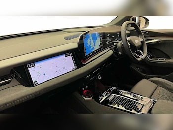 Used Audi Q6 e-tron 2025 for sale - 76680024: Photo