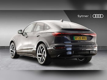 Used Audi Q6 e-tron 2025 for sale - 76680024: Photo