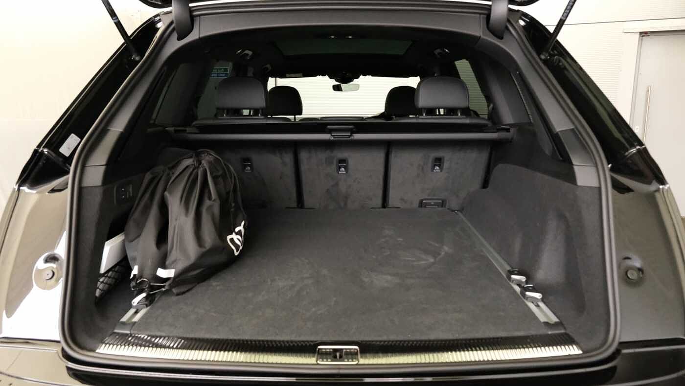 Used Audi Q7 2025 for sale - 76678850: Photo 19