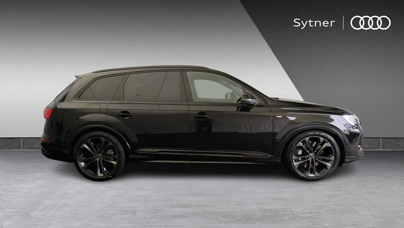 Used Audi Q7 2025 for sale - 76678850: Photo 4