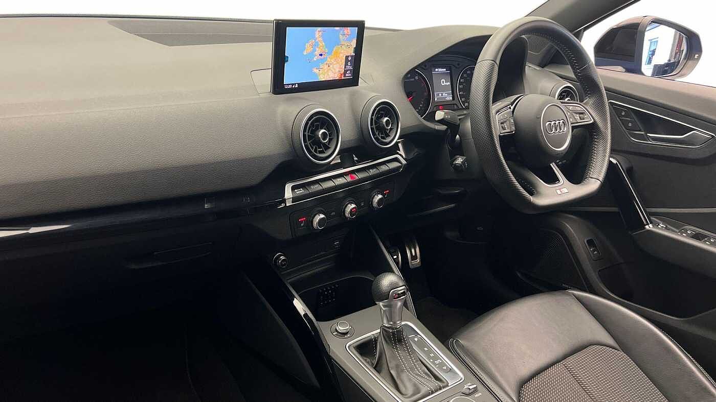 Used Audi Q2 2020 for sale - 76681000: Photo 2