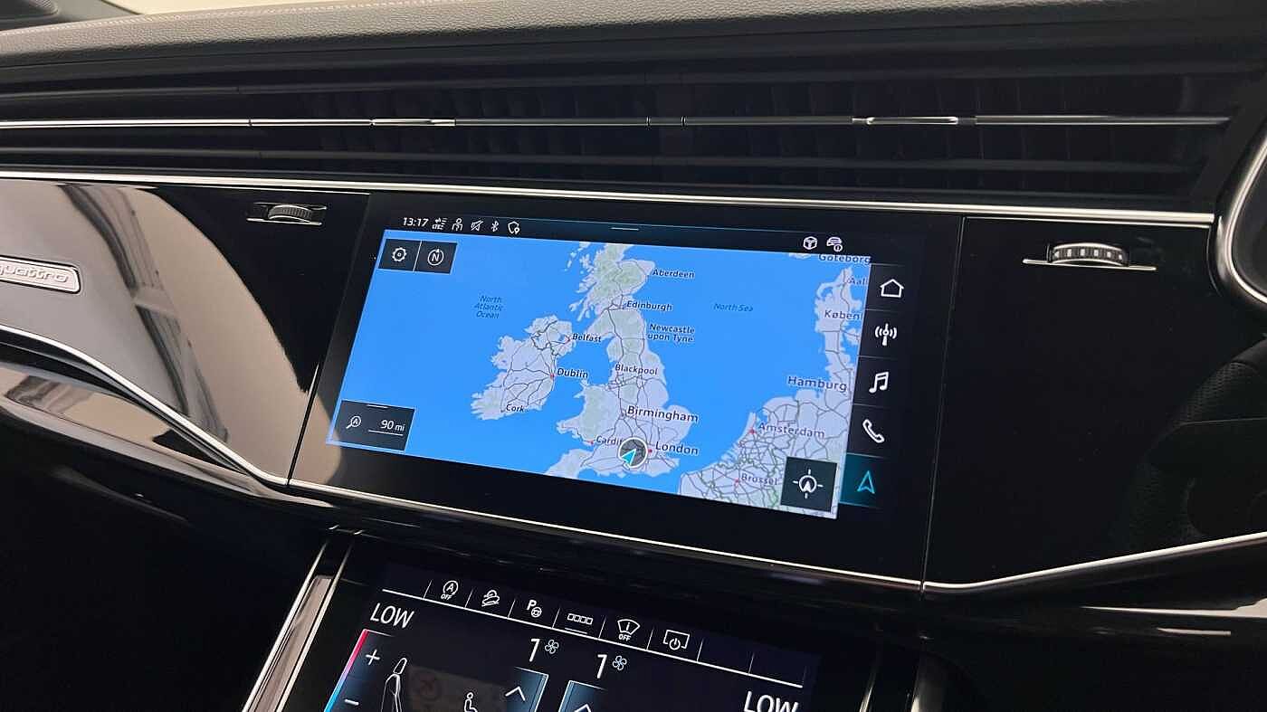 Used Audi Q7 2023 for sale - 76675521: Photo 12