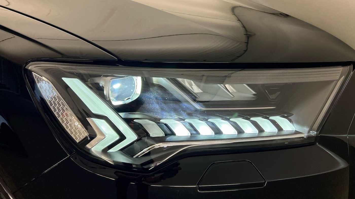 Used Audi Q7 2023 for sale - 76675521: Photo 25