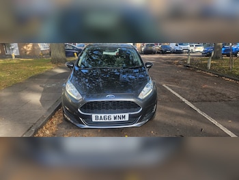 Used Ford Fiesta 2017 for sale - 76428325: Photo