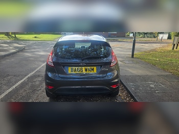 Used Ford Fiesta 2017 for sale - 76428325: Photo