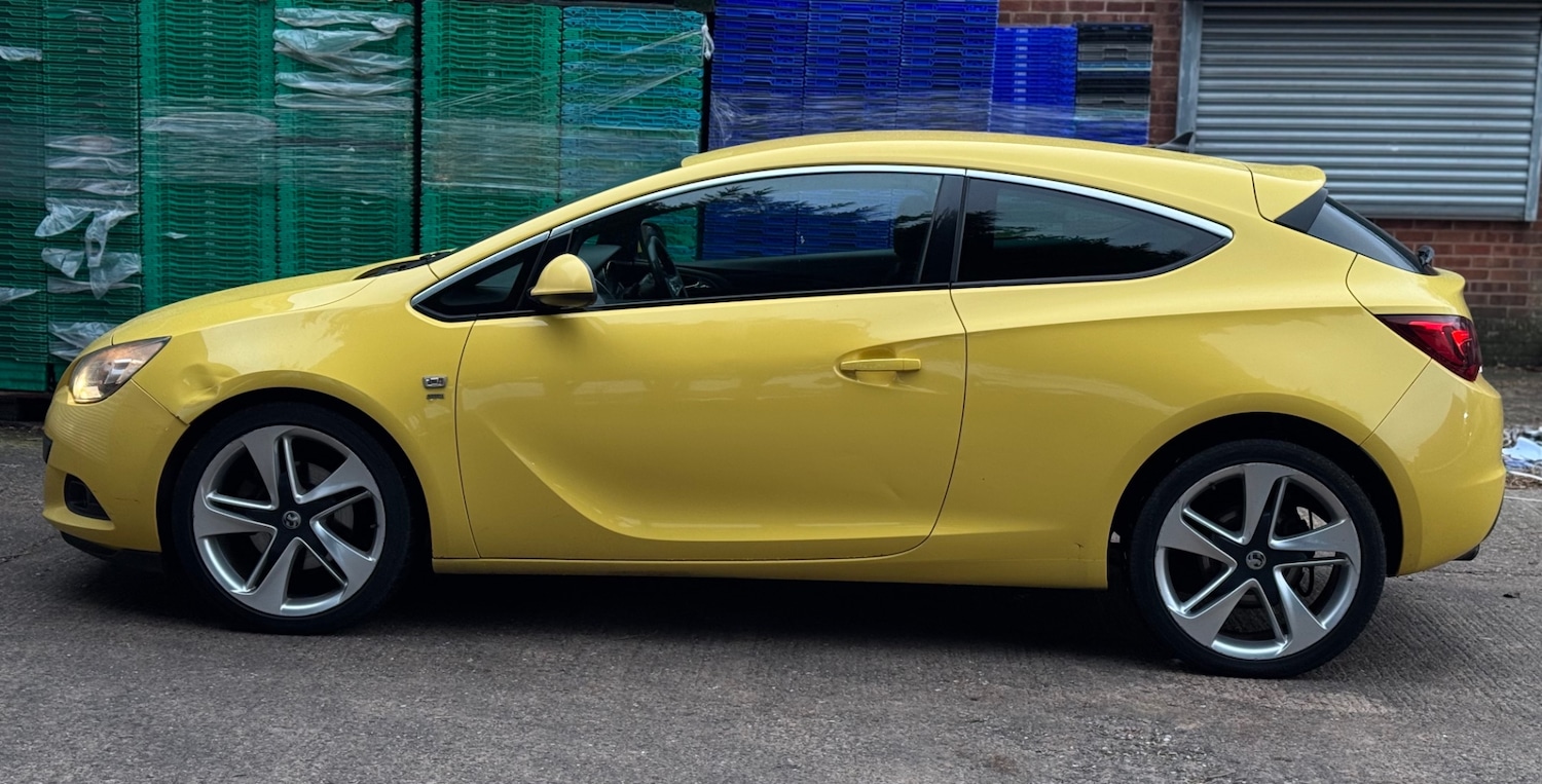Used Vauxhall Astra GTC 2012 for sale - 77055694: Photo 4