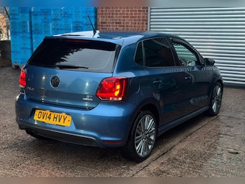 Used Volkswagen Polo 2014 for sale - 76591623: Photo