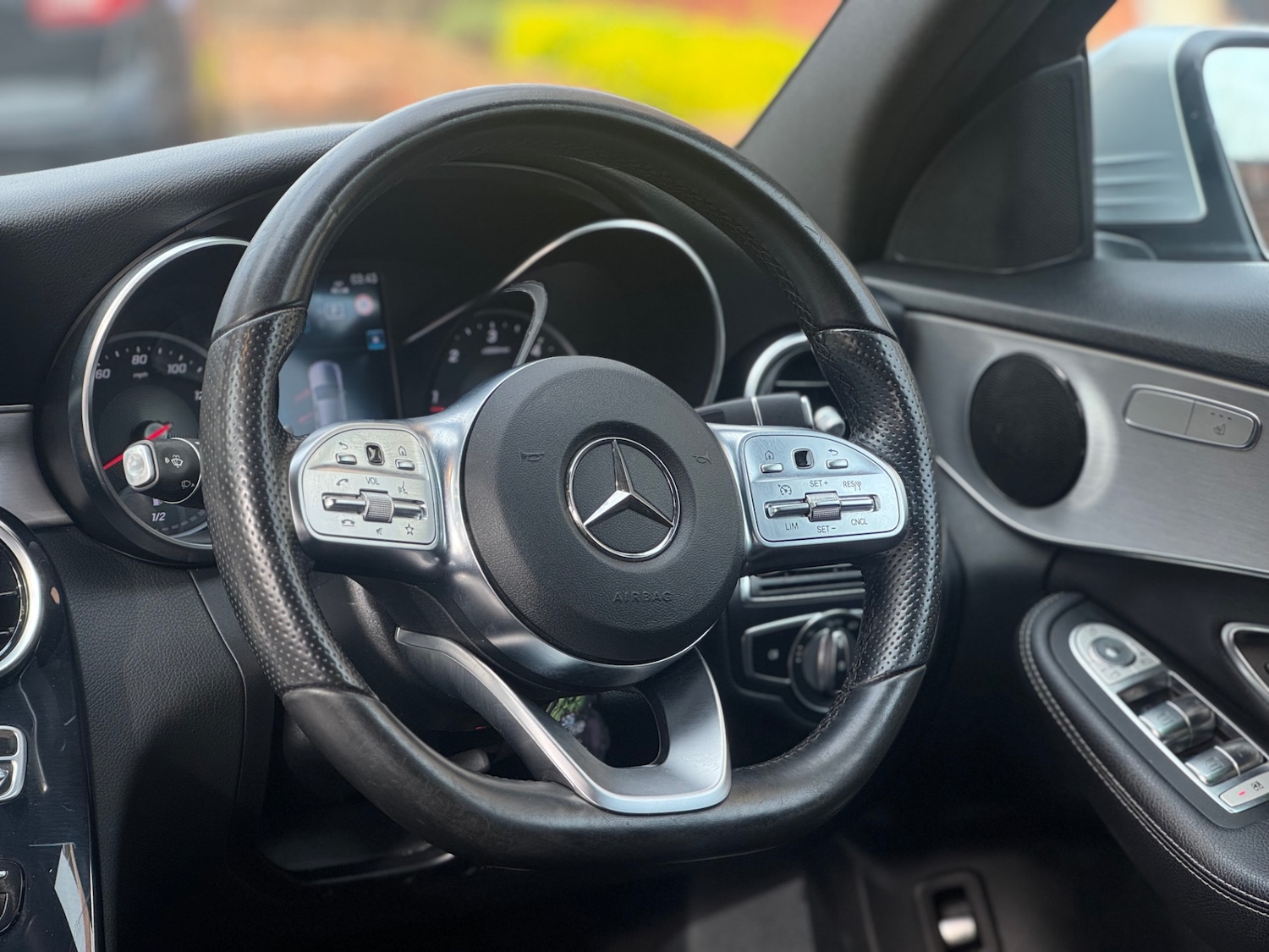Used Mercedes-Benz C Class 2019 for sale - 78035210: Photo 7