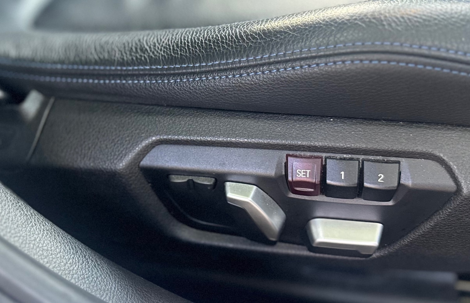 Used BMW 3 Series 2017 for sale - 76591633: Photo 17