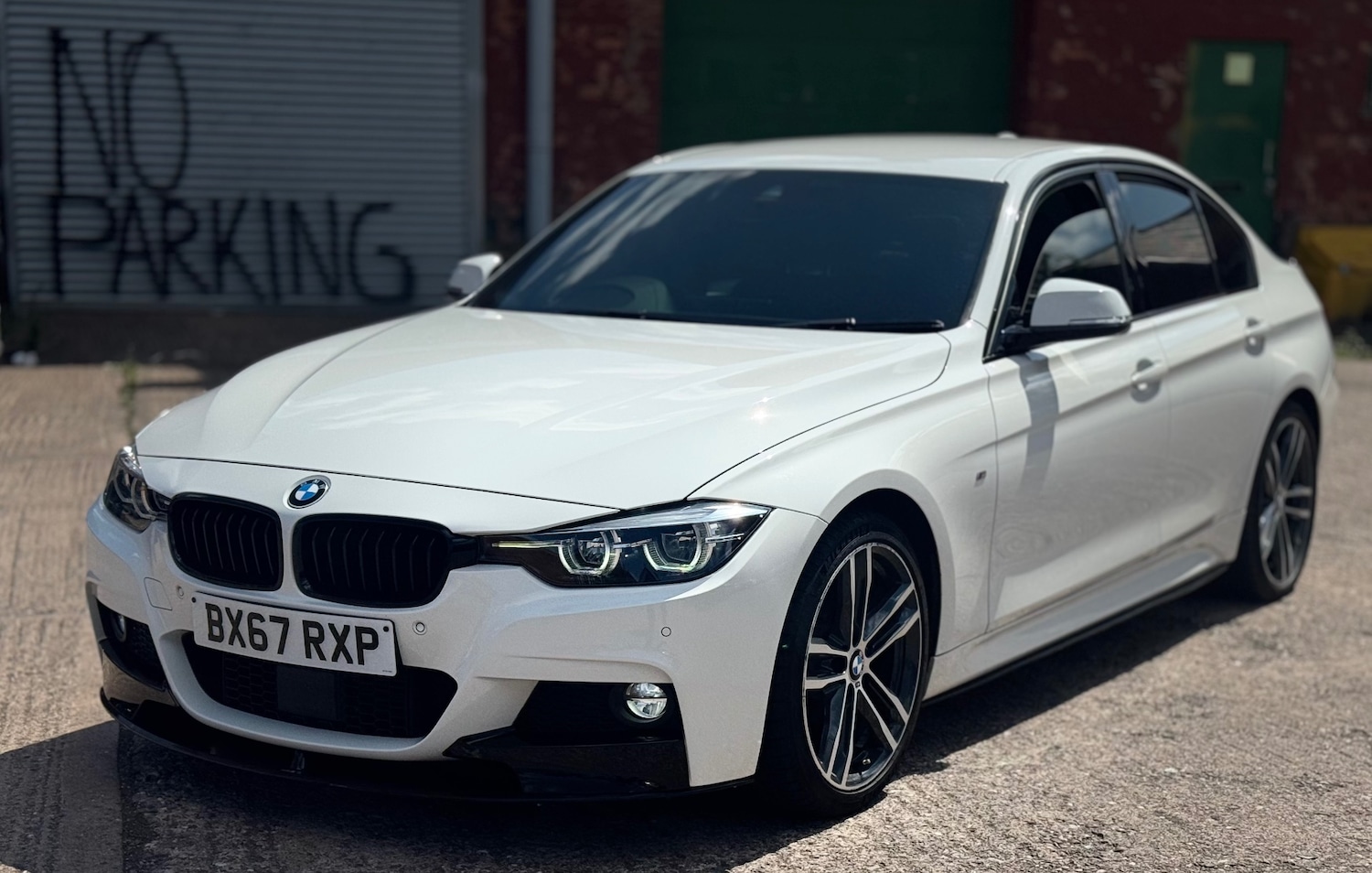 Used BMW 3 Series 2017 for sale - 76591633: Photo 2