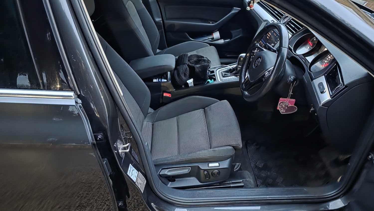 Used Volkswagen Passat 2018 for sale - 77516540: Photo 17