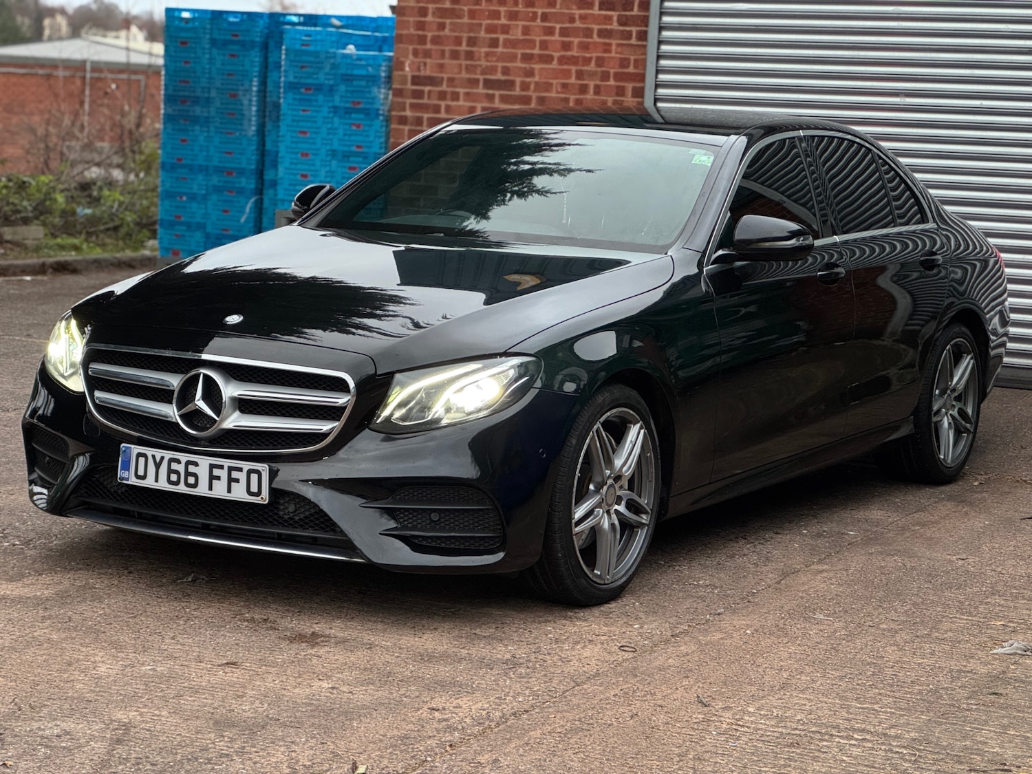 Used Mercedes-Benz E Class 2016 for sale - 77055711: Photo 6