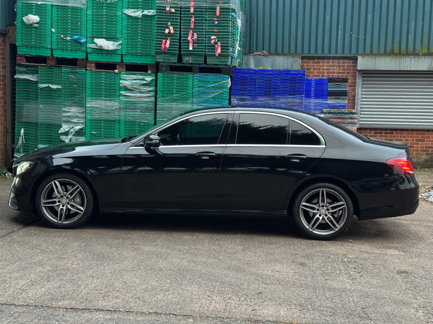 Used Mercedes-Benz E Class 2016 for sale - 77055711: Photo 8