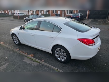 Used Vauxhall Insignia 2011 for sale - 76627050: Photo